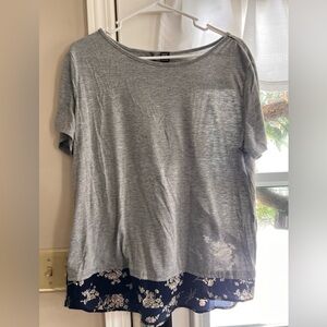 Emery Rose Grey Short Sleeve Shirt
